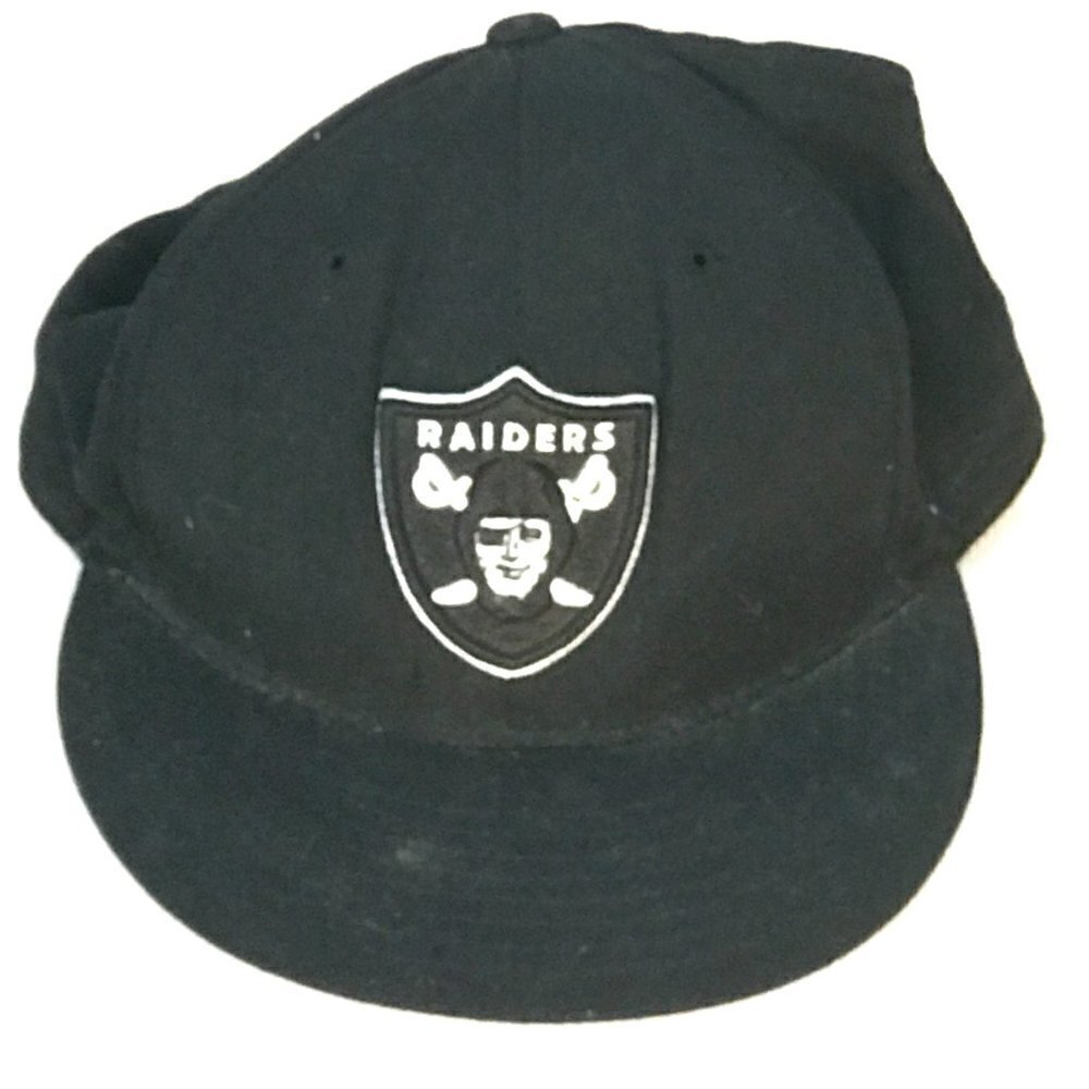 NFL Reebok RAIDERS Black White Mens Fitted Cap Hat